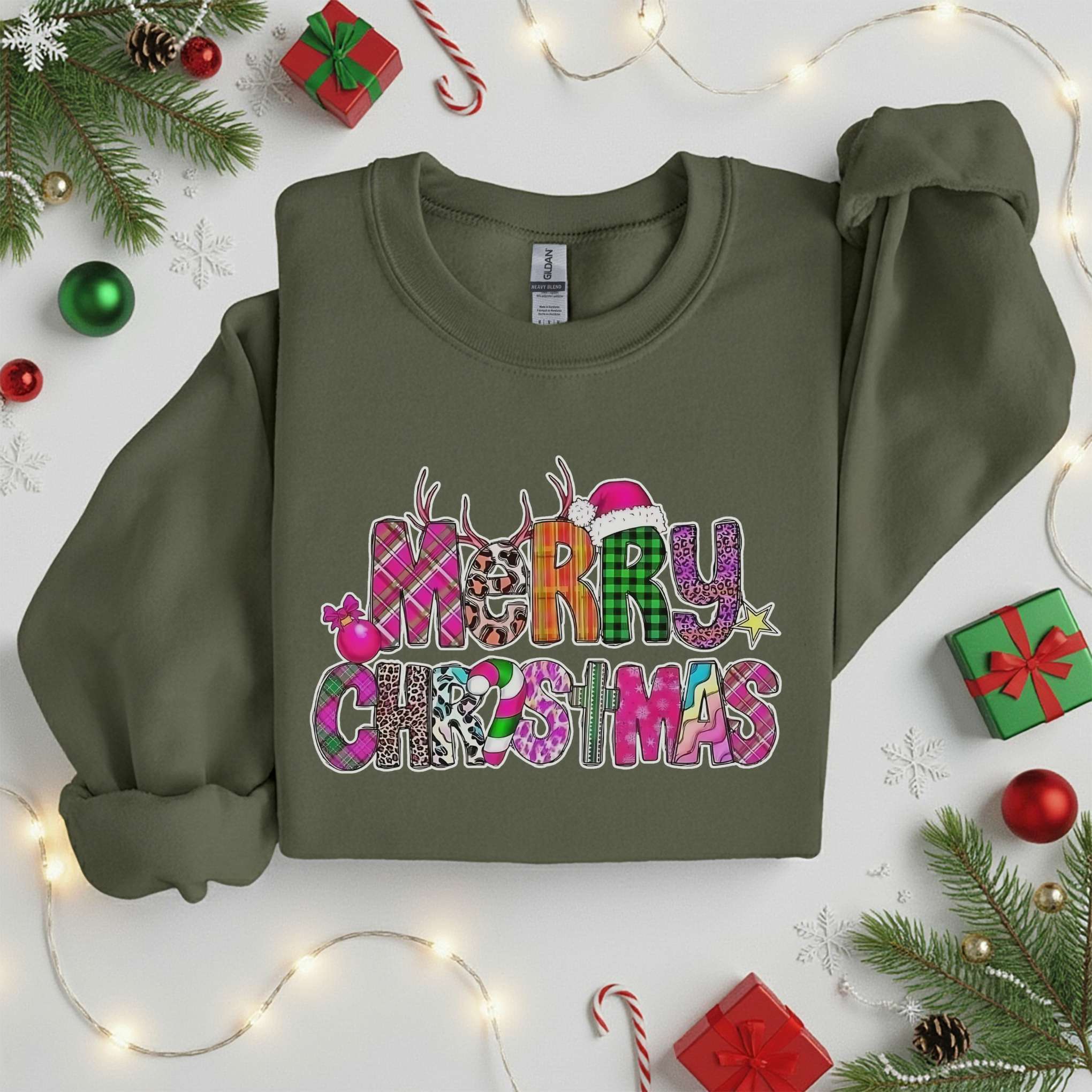 Merry Christmas Sweatshirt • Cozy Holiday Tee •  Xmas Gift • Unisex T-Shirt